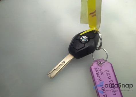 2001 BMW X5 3.0 z USA, uszkodzony, nr VIN WBAFA53591LP21085